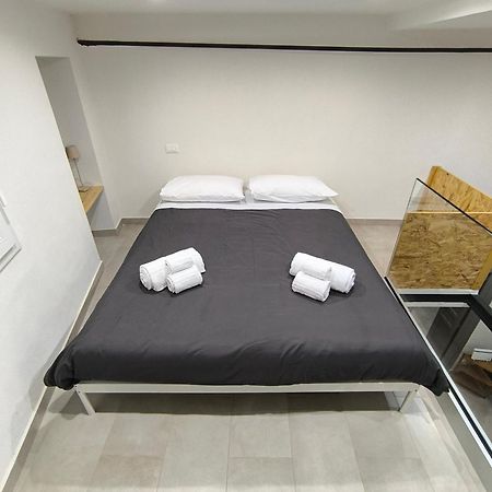 Glocal Flat Maqueda Apartment Palermo Luaran gambar