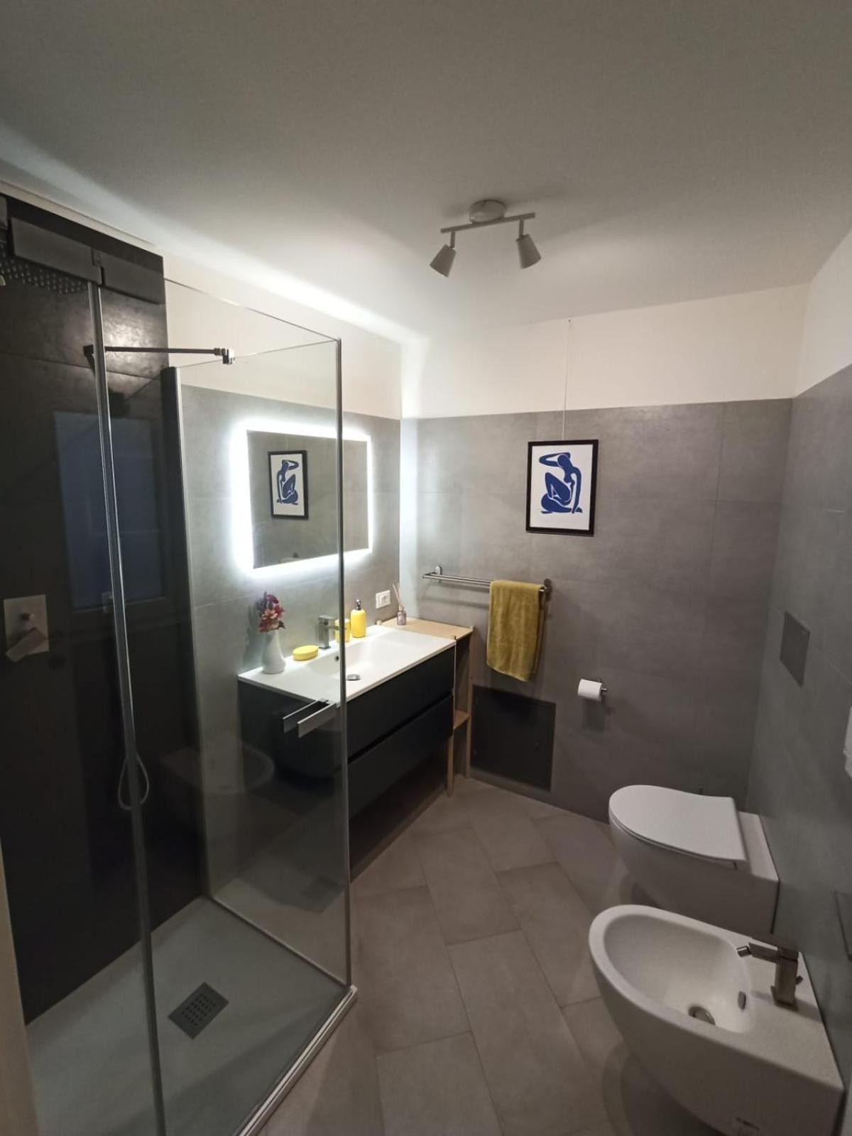 Glocal Flat Maqueda Apartment Palermo Luaran gambar
